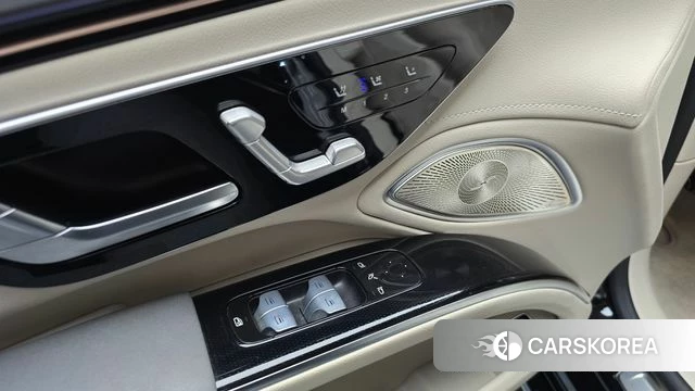 Mercedes-Benz EQS V297 id 4640696 из Кореи 9