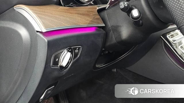 Mercedes-Benz E-Class W213 id 4430639 из Кореи 9