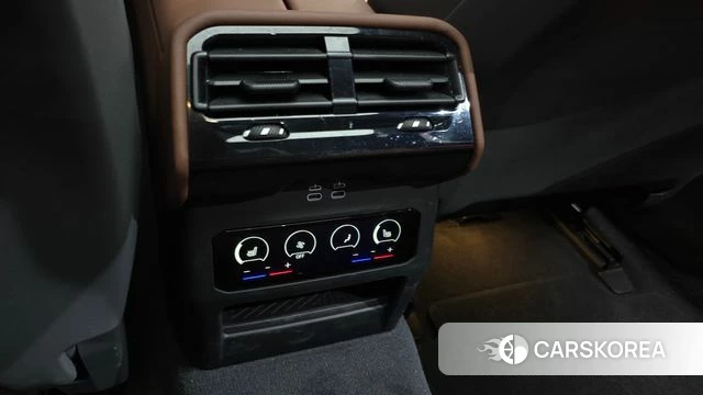 BMW 5 Series (G60) id 4248235 из Кореи 9
