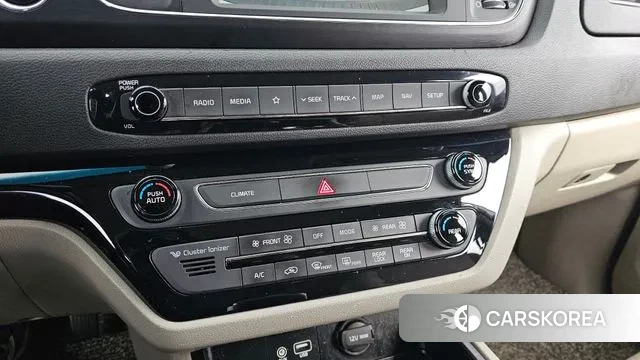 Kia The New Carnival id 3728217 из Кореи 9