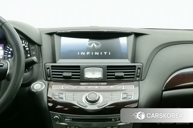 Infiniti Q70 id 4211431 из Китая 9