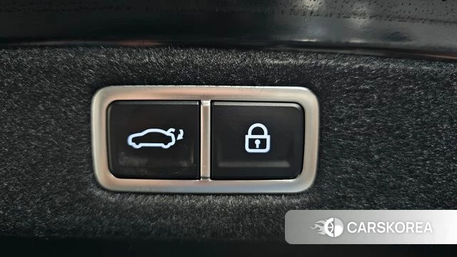 Hyundai Grandeur (GN7) id 4608051 из Кореи 9