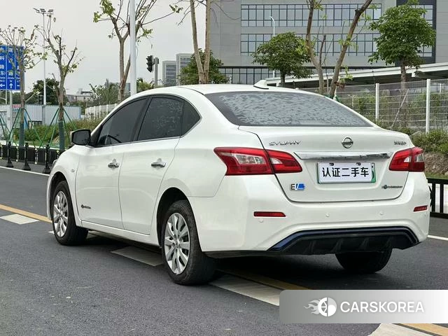 Nissan Sylphy Pure Electric id 4220632 из Китая 9