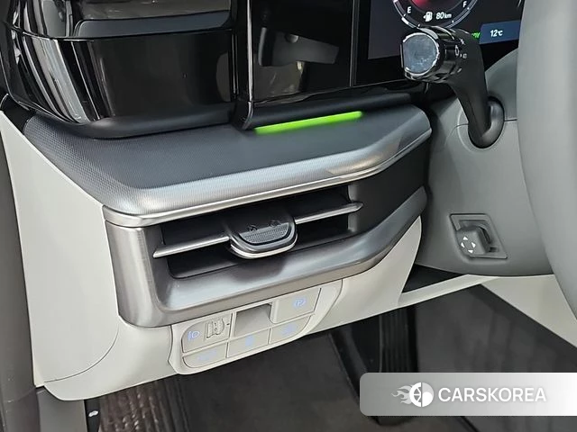 Hyundai Grandeur Hybrid (GN7) id 3841135 из Кореи 9