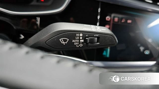 Audi Q3 (F3) id 4317396 из Кореи 9