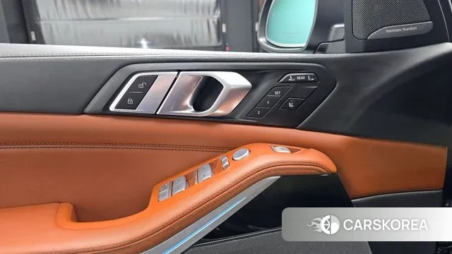 BMW X7 (G07) id 3576573 из Кореи 9