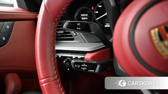 Porsche 911(992) id 4400585 из Кореи 9