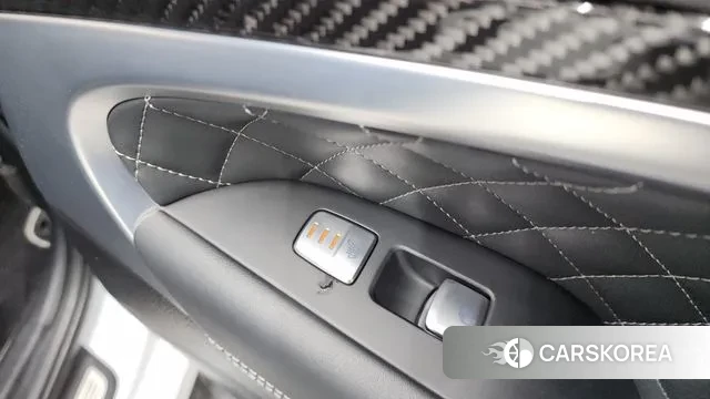 Genesis G70 id 3677096 из Кореи 9