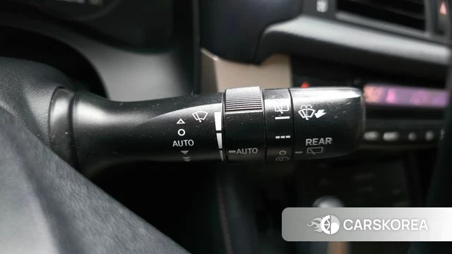 Lexus CT200h id 3867469 из Кореи 9