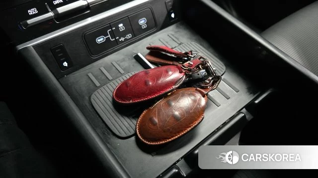 Hyundai Santa Fe (MX5) id 3922051 из Кореи 9