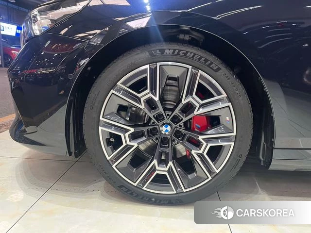 BMW 5 series id 4277171 из Китая 9