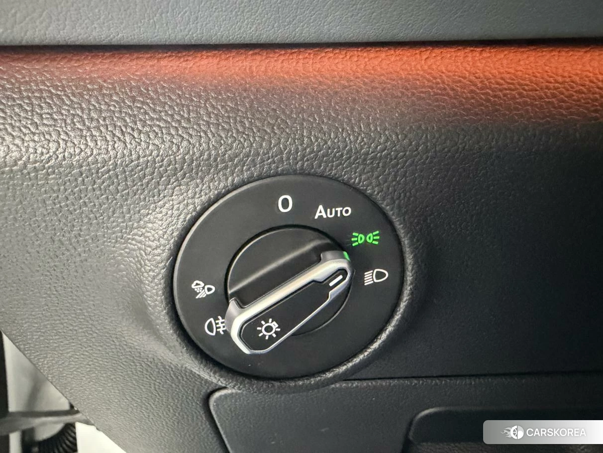 Volkswagen Sagitar id 4468058 из Китая 9