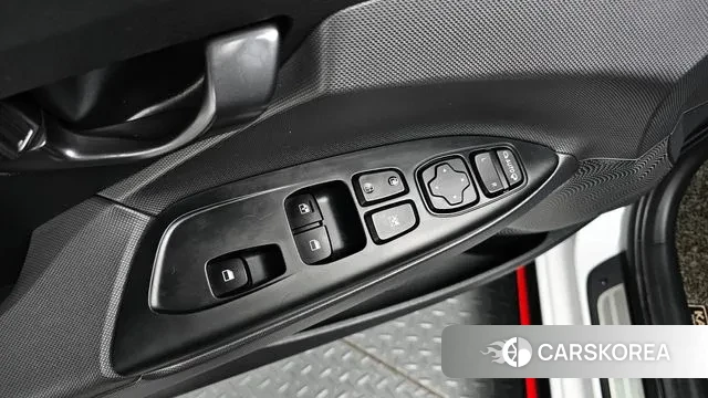 Hyundai Veloster (JS) id 3024330 из Кореи 9