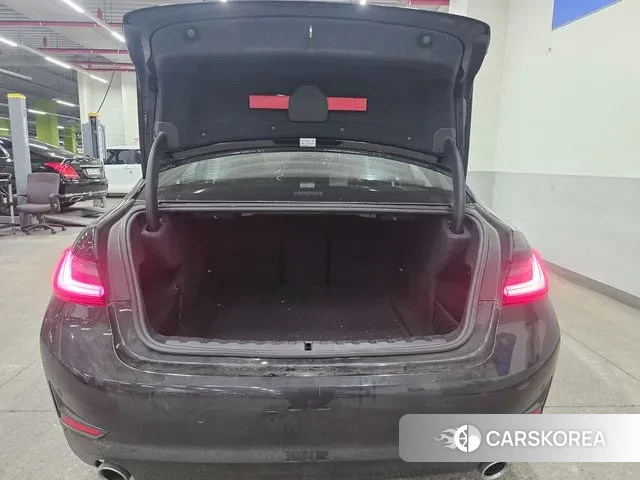 BMW 3 Series (G20) id 3463213 из Кореи 9