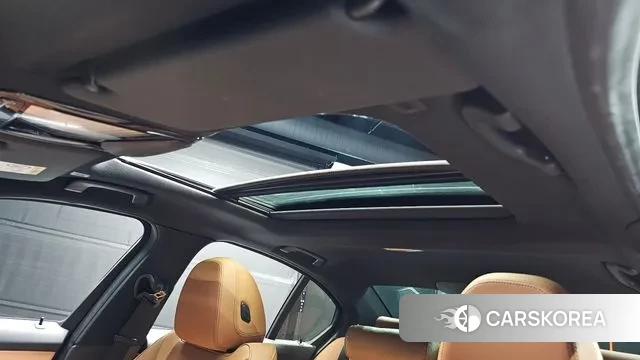 BMW 3 Series (G20) id 3393934 из Кореи 9