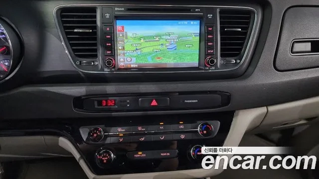 Kia All New Carnival id 2932983 из Кореи 9