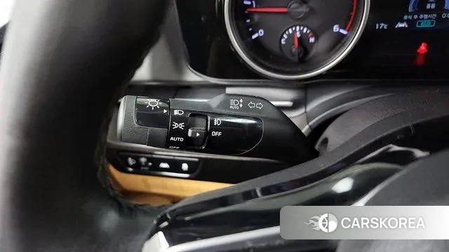 Kia Carnival 4th generation id 3335456 из Кореи 9