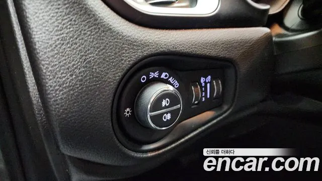 Jeep Renegade id 2838608 из Кореи 9