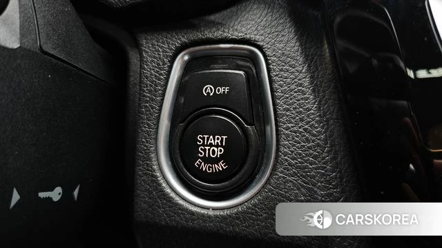 BMW 3 Series (F30) id 4318048 из Кореи 9