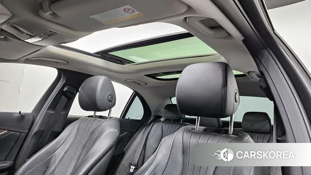 Mercedes-Benz E-Class W213 id 3736622 из Кореи 9