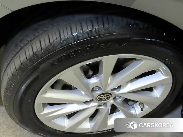 Toyota Camry (XV70) id 4350113 из Кореи 9