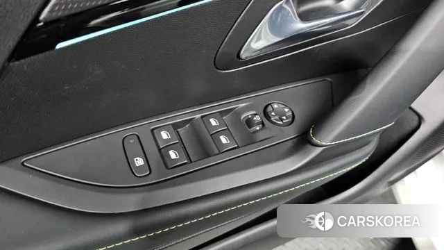 Peugeot e-208 second Generation id 3701688 из Кореи 9