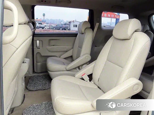 Kia The New Carnival id 2603586 из Кореи 9