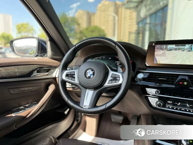 BMW 5 series id 3857936 из Китая 9