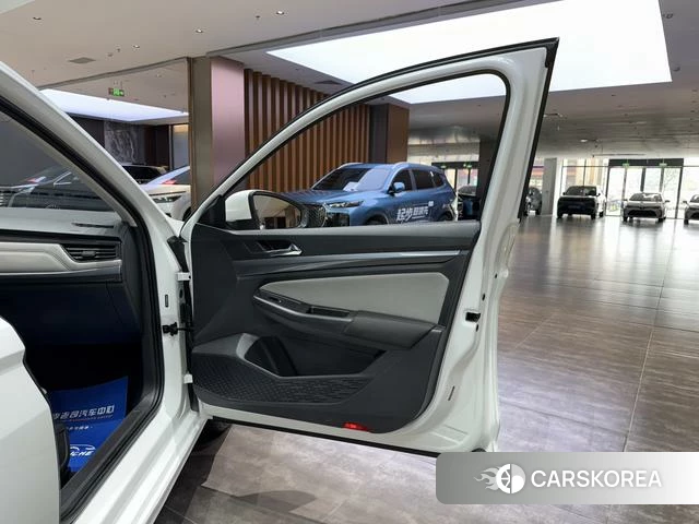 Volkswagen Bora id 4301712 из Китая 9