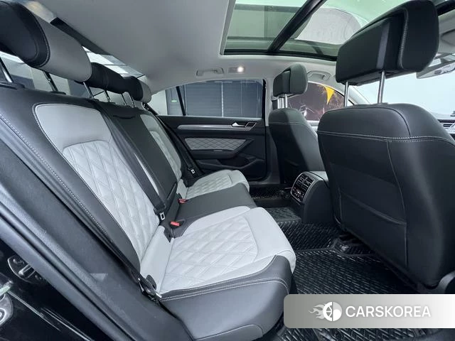 Volkswagen Magotan id 4263113 из Китая 9