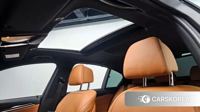 BMW 5 Series (G30) id 3597442 из Кореи 9