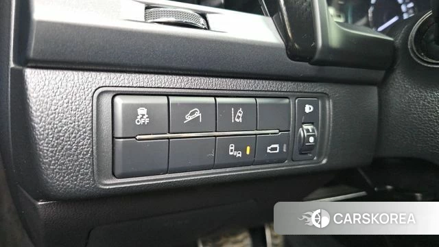 Ssangyong The New Rexton Sports Cannes id 4666599 из Кореи 9