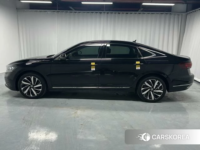Volkswagen Passat id 4264571 из Китая 9