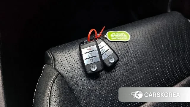 Kia Sportage The Bold id 3636575 из Кореи 9