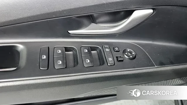 Hyundai Avante (CN7) id 3621383 из Кореи 9