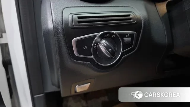 Mercedes-Benz C-Class W205 id 3474349 из Кореи 9