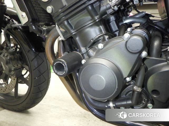 Проданный Honda CB400SF ABS id 4184755 из Японии, фото 9