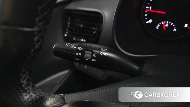 Kia Stonic id 3899823 из Кореи 9