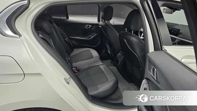 BMW 1 Series (F40) id 3923744 из Кореи 9