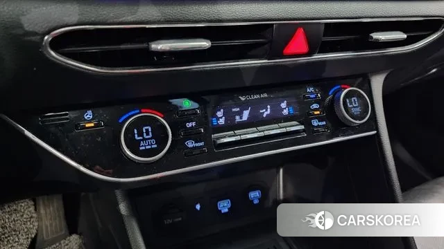 Hyundai Sonata (DN8) id 3028838 из Кореи 9