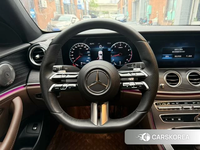 Mercedes-Benz E-class id 4256635 из Китая 9