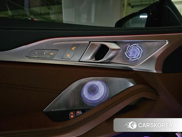 BMW 8 Series (G15) id 4916332 из Кореи 9
