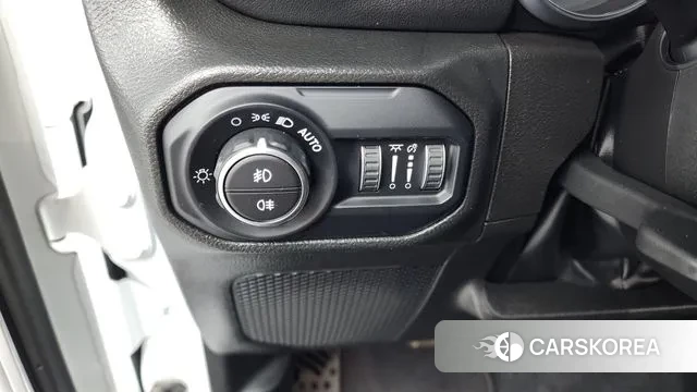 Jeep Wrangler (JL) id 2963871 из Кореи 9