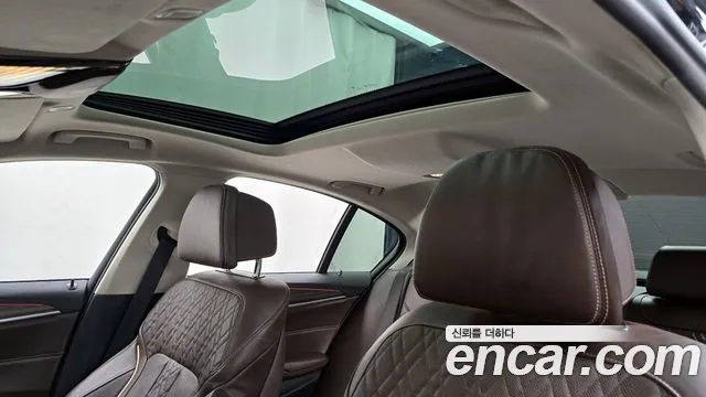 BMW 5 Series (G30) id 2839697 из Кореи 9