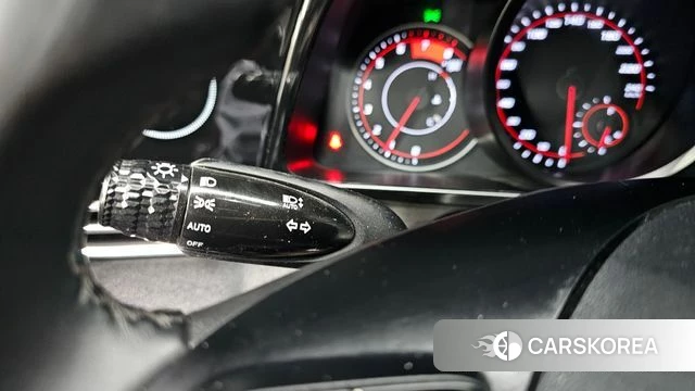 Hyundai Avante (CN7) id 3877932 из Кореи 9