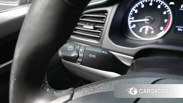 Hyundai The New Avante AD id 3879591 из Кореи 9