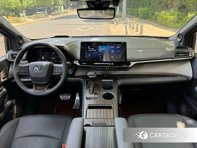 Toyota Grevia id 4335085 из Китая 9