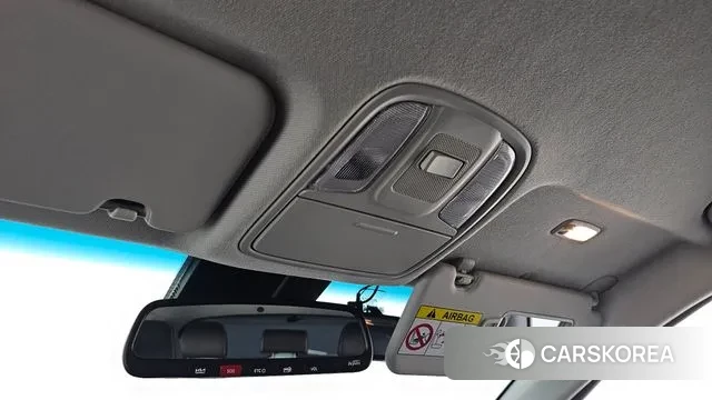 Kia Niro EV id 3373513 из Кореи 9