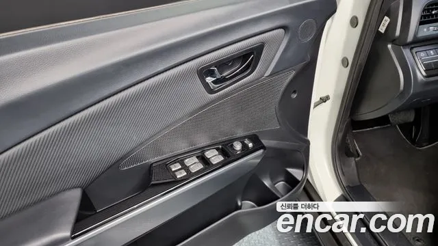 Ssangyong Tivoli Armor id 2850789 из Кореи 9