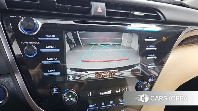 Toyota Camry (XV70) id 3778228 из Кореи 9